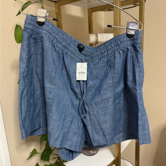 J. Crew Blue Women's Shorts - Picture 1 of 2